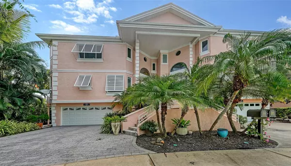 Sarasota, FL 34242,3925 HAMILTON CLUB CIR #7