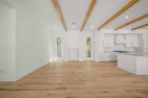 Sarasota, FL 34239,1648 BONITA LN