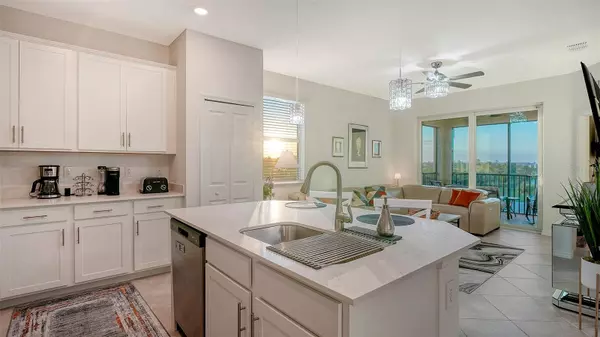 Venice, FL 34293,12140 WELLEN GOLF ST #301