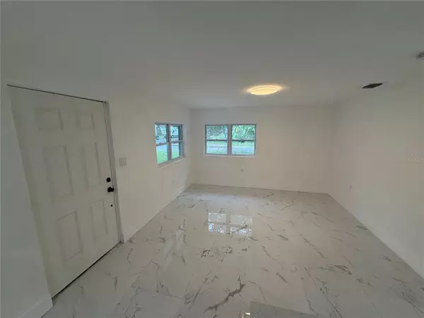 St Petersburg, FL 33701,547 16TH AVE S