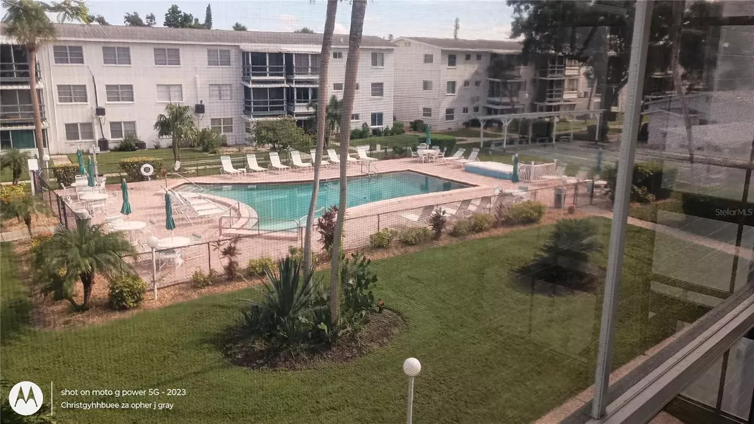 1875 SUNNY DR #G32, Bradenton, FL 34207