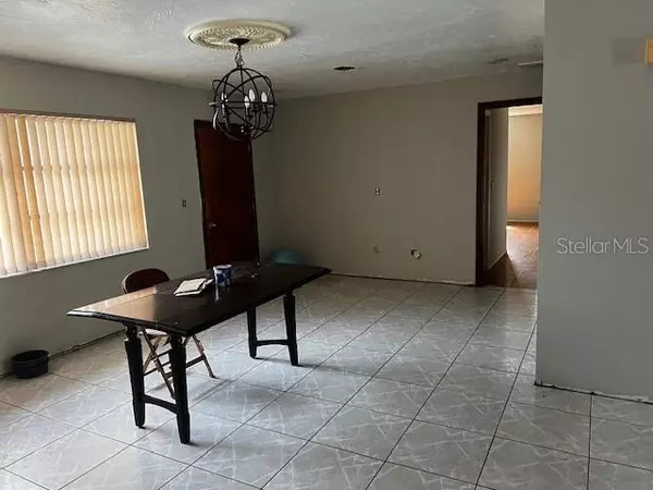 Venice, FL 34293,245 MANOR RD