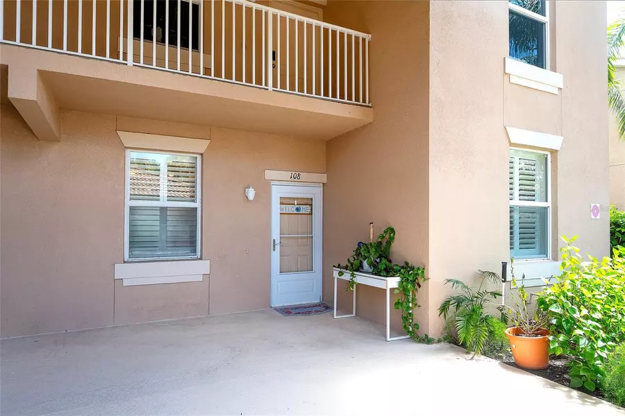 803 FAIRWAYCOVE LN #108, Bradenton, FL 34212