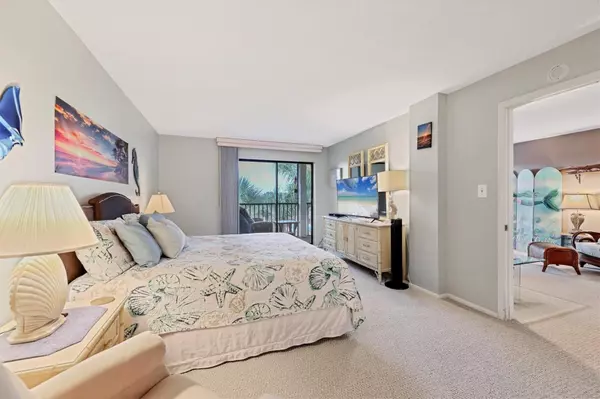 Bradenton, FL 34210,6116 43RD ST W #405D