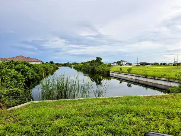 Cape Coral, FL 33993,3923 OLD BURNT STORE RD N