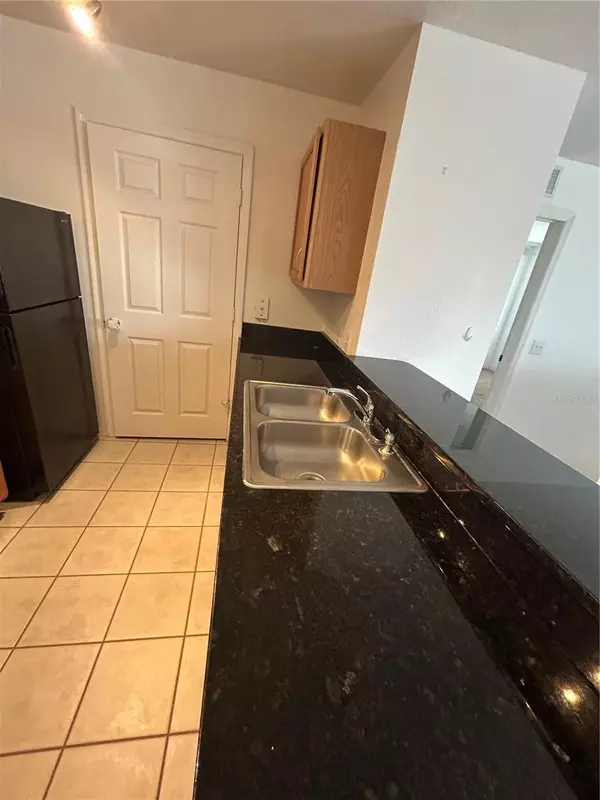 Bradenton, FL 34210,4850 51ST ST W #8201