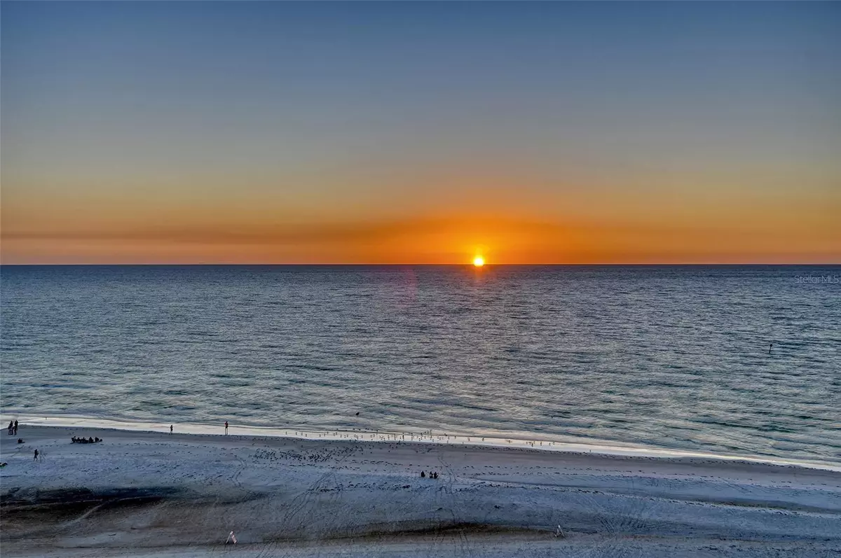 Sarasota, FL 34242,19 WHISPERING SANDS DR #1105