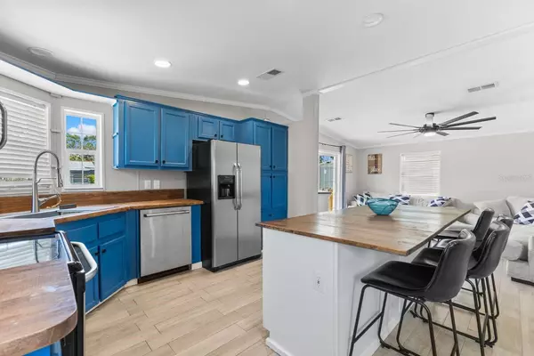 Nokomis, FL 34275,300 RIVER BLVD S