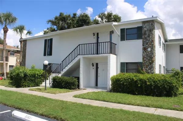 5400 34TH ST W #D2, Bradenton, FL 34210