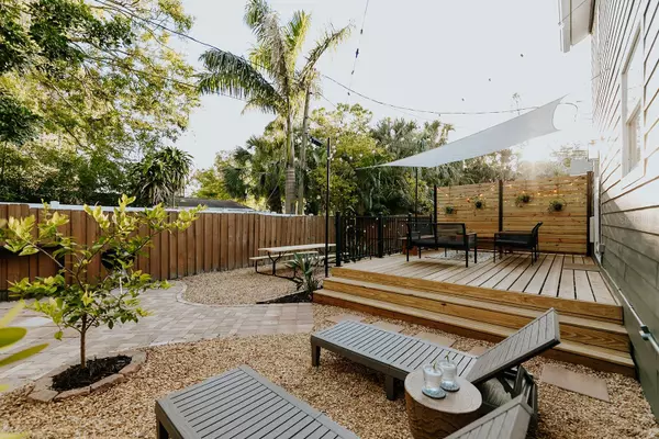 Sarasota, FL 34239,2472 TEMPLE ST