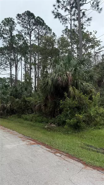 10 POINDEXTER LN, Palm Coast, FL 32164