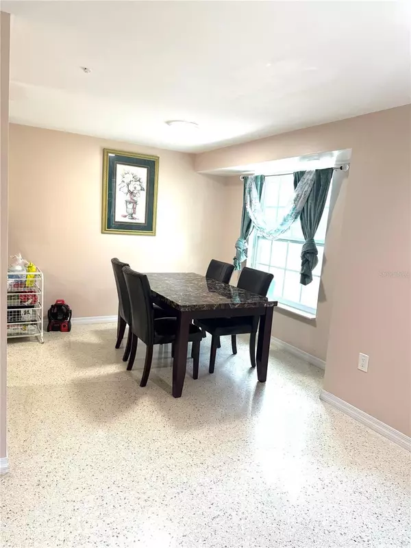 Sarasota, FL 34231,4227 OLIVE AVE