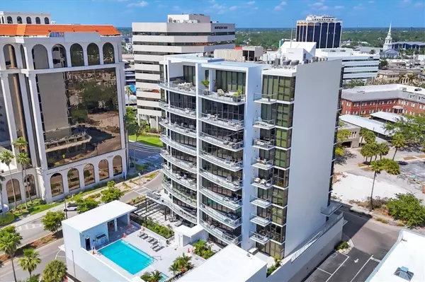 300 S PINEAPPLE AVE #302, Sarasota, FL 34236