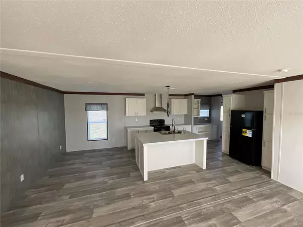 Arcadia, FL 34266,4327 SE AIRPORT RD