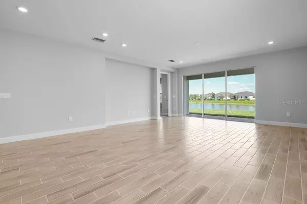 Port Charlotte, FL 33953,1665 REMINGTON TRACE DR