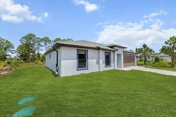 Lehigh Acres, FL 33974,1032 MAXWELL AVE S #1032
