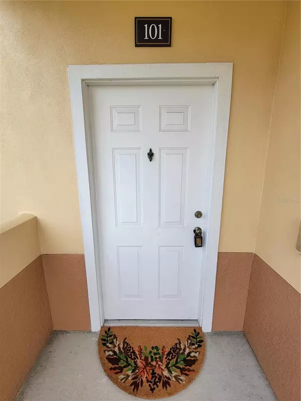Sarasota, FL 34237,1130 VILLAGIO CIR #101