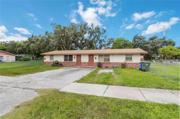 902 27TH ST E, Bradenton, FL 34208