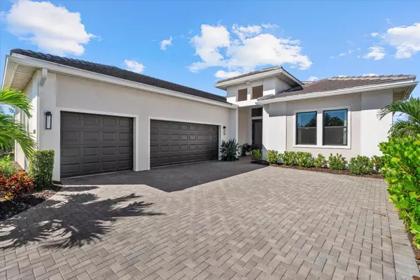 5064 KIVA CIR, Bradenton, FL 34211