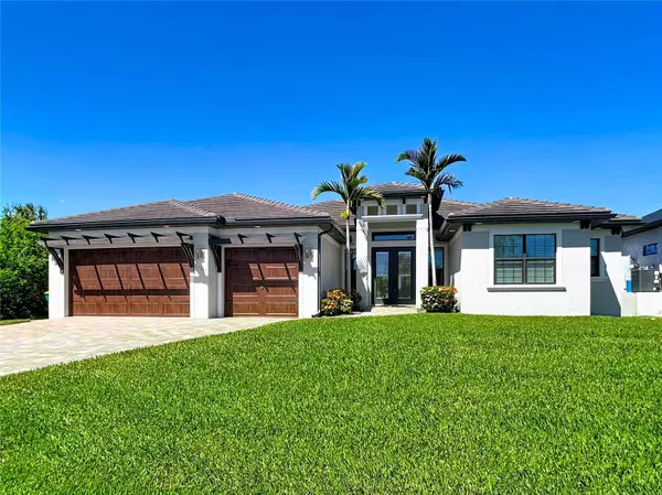 Port Charlotte, FL 33953,13248 WINDCREST DR
