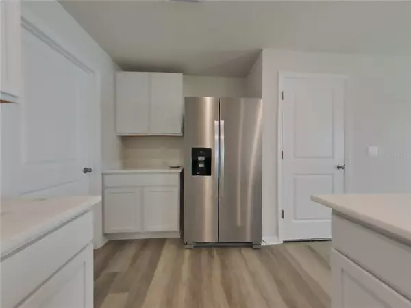 Parrish, FL 34219,10749 HIDDEN BANKS GLEN