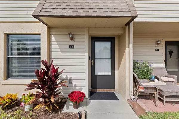 3602 54TH ST W #D4, Bradenton, FL 34209