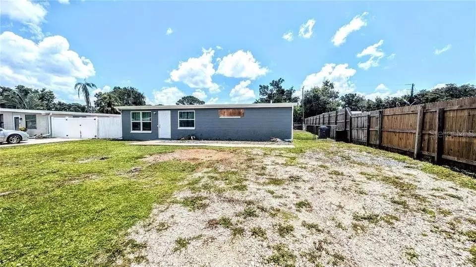 3751 PAPAI DR, Sarasota, FL 34232
