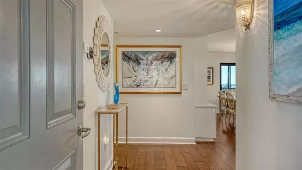 Sarasota, FL 34236,1100 BENJAMIN FRANKLIN DR #604