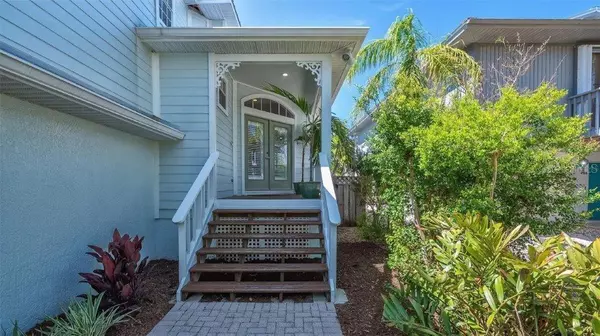 Sarasota, FL 34242,4922 COMMONWEALTH DR