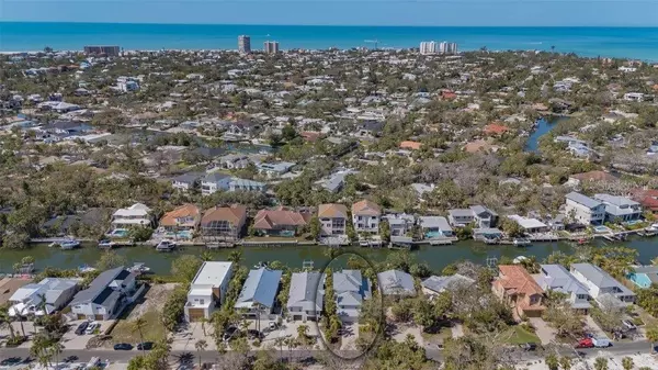 Sarasota, FL 34242,4922 COMMONWEALTH DR