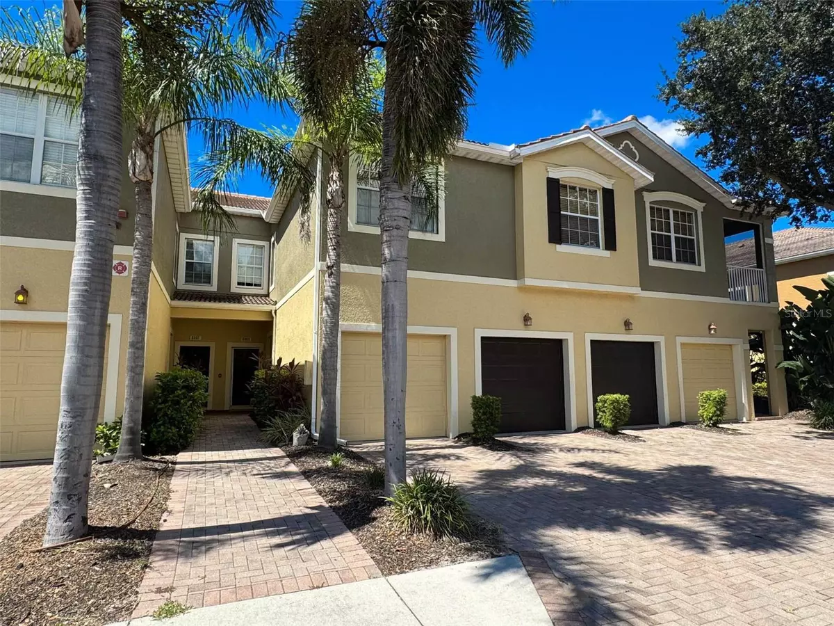 Sarasota, FL 34233,8003 LIMESTONE LN #15-103