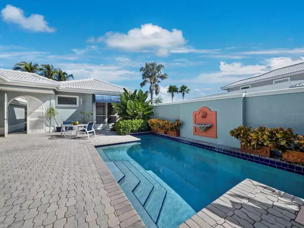 Longboat Key, FL 34228,3543 MISTLETOE LN