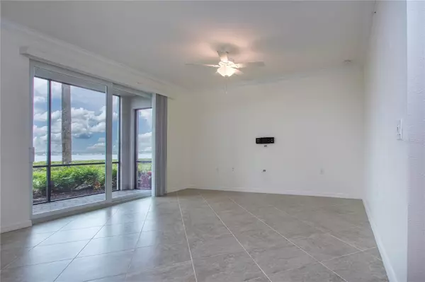 Bradenton, FL 34208,1030 TIDEWATER SHORES LOOP #106