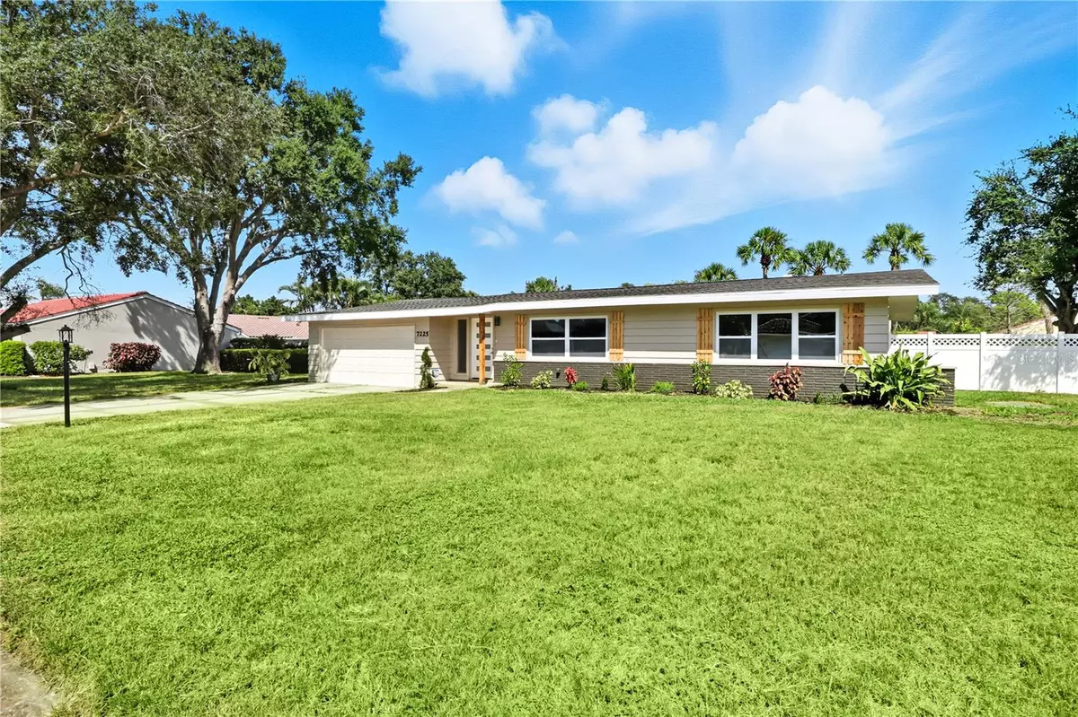 Sarasota, FL 34243,7225 WILLOW ST