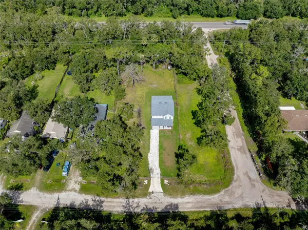 Parrish, FL 34219,14289 MANATEE RD