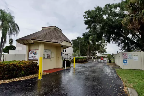Bradenton, FL 34205,390 301 BLVD W #11A