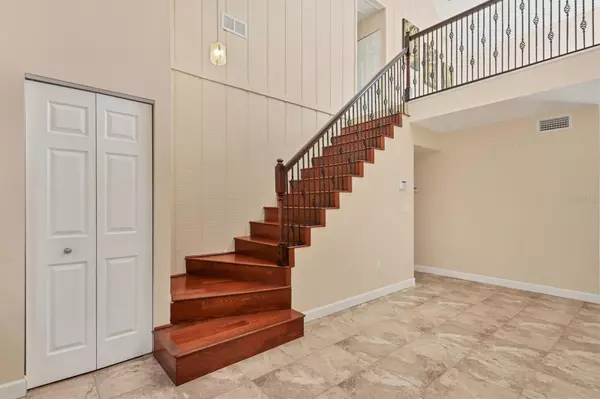 Sarasota, FL 34243,6249 MURIWOOD CT