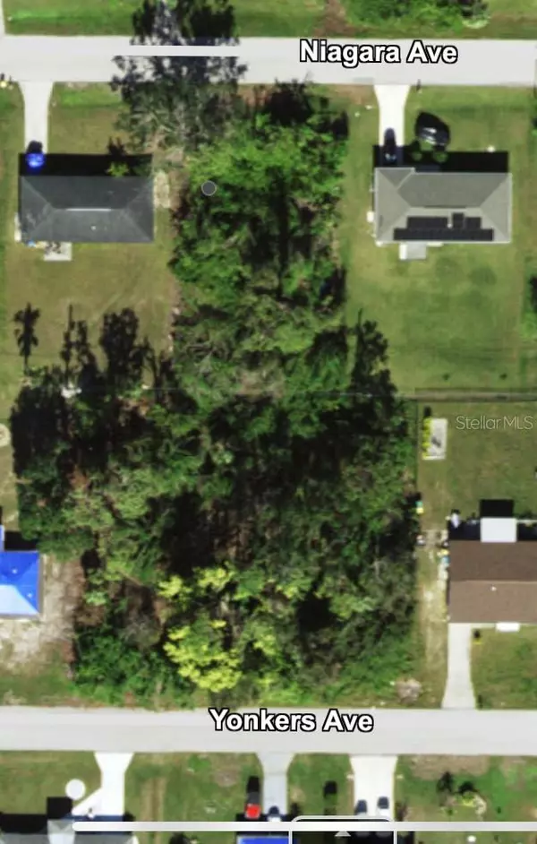 Port Charlotte, FL 33952,22313 NIAGARA AVE