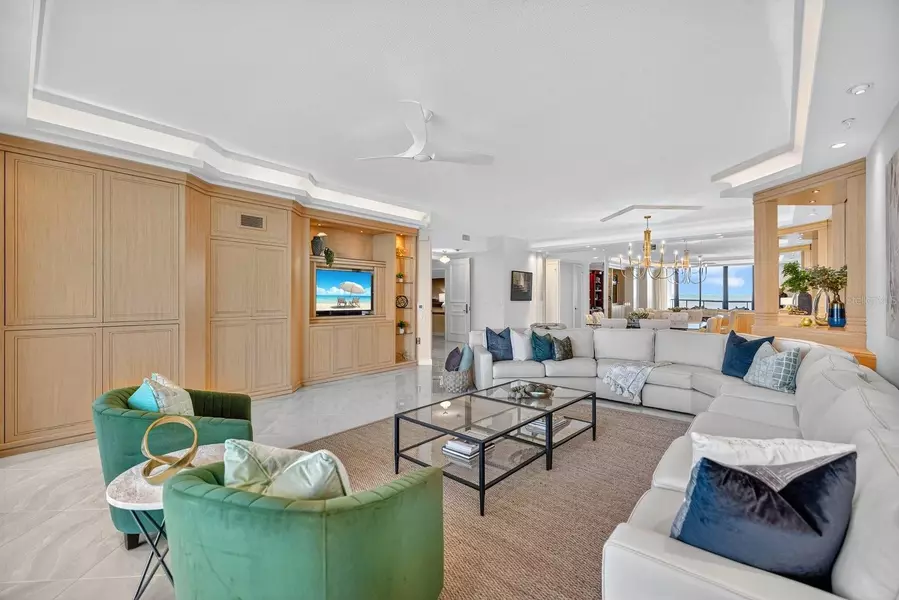 415 L AMBIANCE DR #C403, Longboat Key, FL 34228