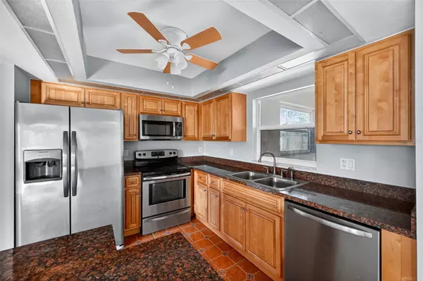 Cape Coral, FL 33990,403 SE 20TH ST