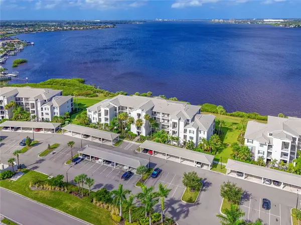 Bradenton, FL 34208,910 TIDEWATER SHORES LOOP #102