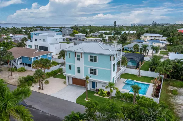 Longboat Key, FL 34228,630 COMPANION WAY