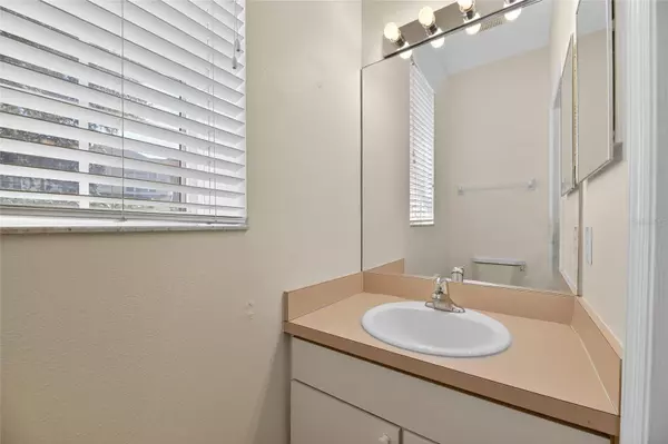 Lakewood Ranch, FL 34202,6418 ROSEFINCH CT #103