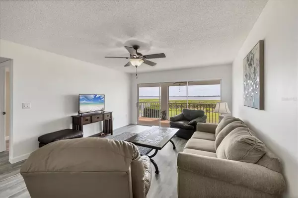 Bradenton, FL 34209,1153 EDGEWATER CIR