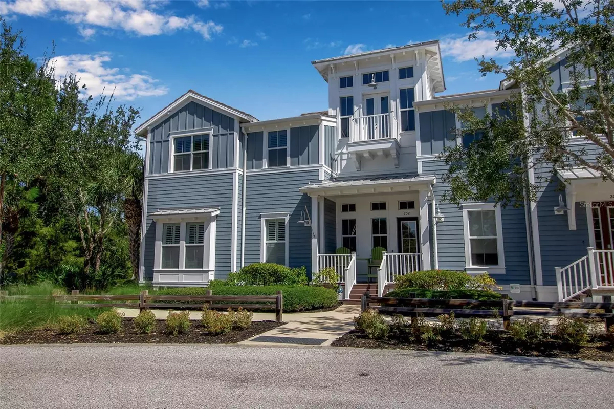 Bradenton, FL 34209,321 SAPPHIRE LAKE DR #202