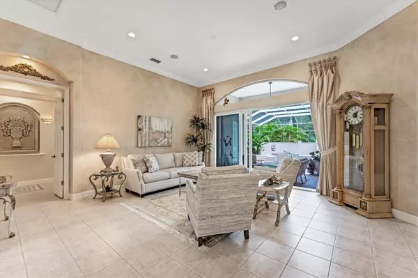 University Park, FL 34201,8125 COLLINGWOOD CT