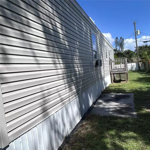 Bradenton, FL 34205,2909 18TH ST W