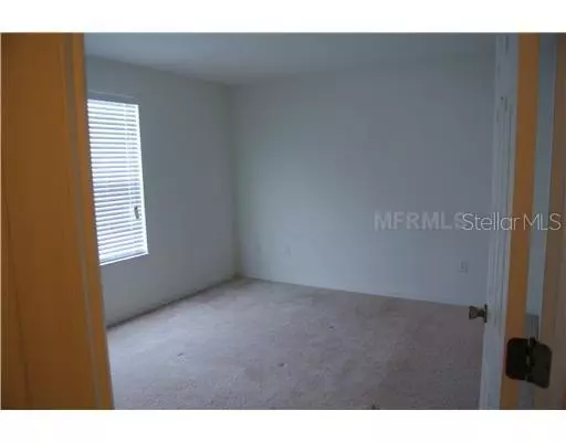 Brandon, FL 33511,2517 OLEANDER LAKES DR