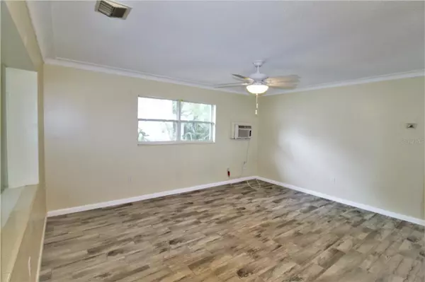 Sarasota, FL 34234,1935 EDGEWATER DR #1935