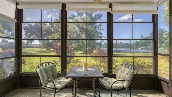 Venice, FL 34285,612 BIRD BAY DR S #110